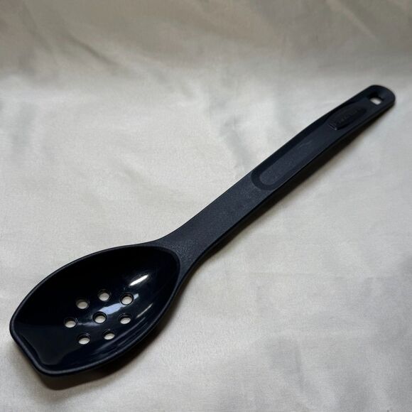 Vtg Rubbermaid #1974 black slotted cooking spoon nylon plastic heavyweight 12.5” - Picture 1 of 6